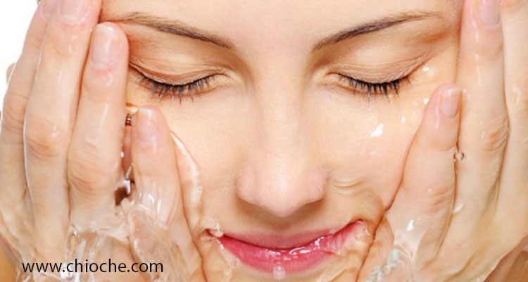 طرز تهیه لایه بردار طبیعی برای پوست صورت – کرم پاک کننده با شکر